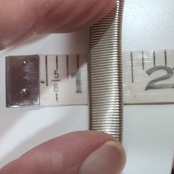 💎Host Pick💎 Gold colored stretchy belt with beaded and rhinestone buckle - Picture 9 of 10